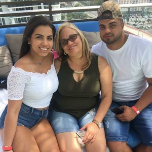 Meet your Posher, Ana